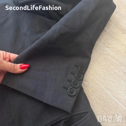 Винтидж вълнено черно сако Pierre Balmain, размер 52, снимка 6 - Сака - 52469939