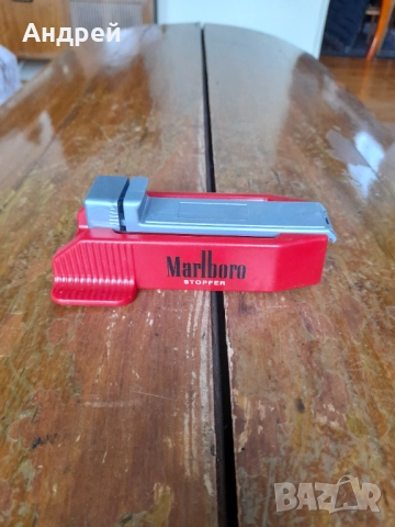 Стара машинка за цигари Marlboro, снимка 3 - Други ценни предмети - 52054823