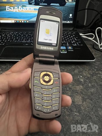 Телефон Samsung с капаче , снимка 3 - Samsung - 43096566