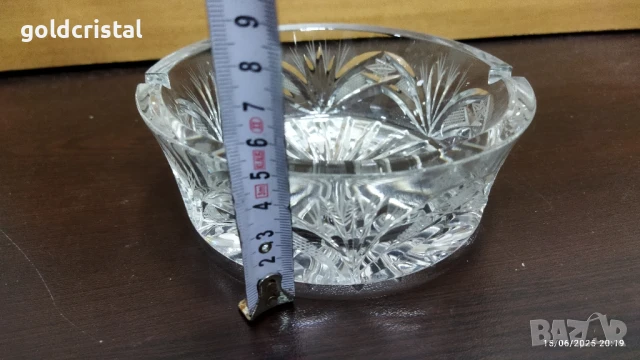 Кристален пепелник серия Зорница , снимка 3 - Антикварни и старинни предмети - 32925325