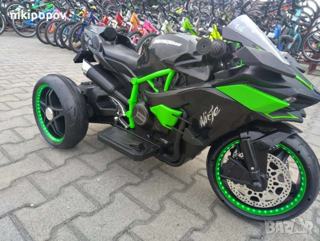 KAWASAKI акумулаторен мотор NINJA черен, снимка 10 - Детски велосипеди, триколки и коли - 53569680