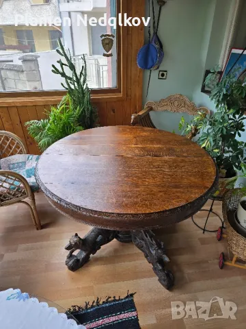 Стара маса масив с орнаменти., снимка 2 - Маси - 50309544