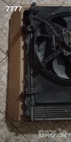 Радиатор Volvo v40, снимка 5 - Части - 53222239