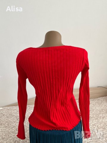 Червена блуза, снимка 4 - Блузи с дълъг ръкав и пуловери - 43834627