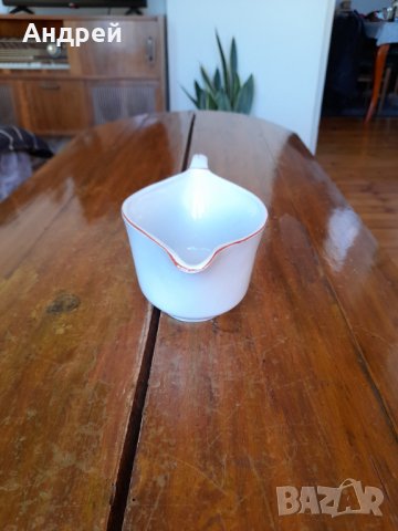 Стара порцеланова сосиера #2, снимка 2 - Антикварни и старинни предмети - 38525614