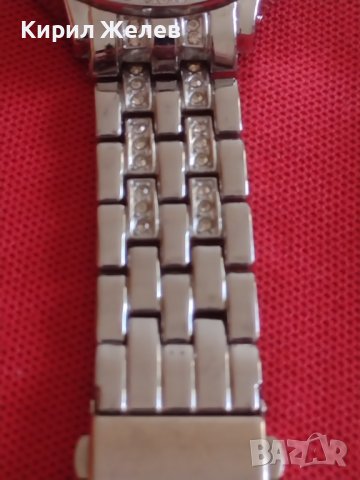 Модерен дизайн дамски часовник GENEVA с кристали много красив 41734, снимка 5 - Дамски - 43787526