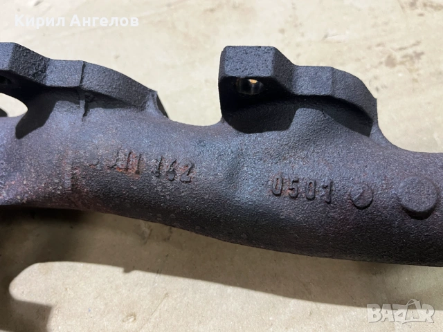 Изпускателен колектор за Mercedes C-class W203 2.2 CDI, снимка 3 - Части - 53581471