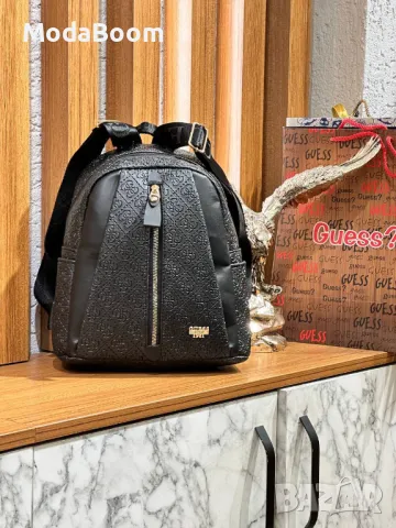 Guess дамски раници Различни цветове , снимка 8 - Раници - 48450878