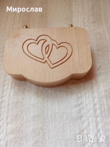 Сватбена кутийка за халки от бук., снимка 2 - Сватбени аксесоари - 49998386