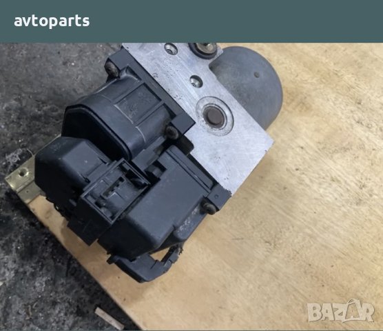 Renault megane 1.9dci 102ks 2000година ABS, снимка 3 - Части - 40755713