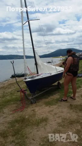 Продавам платноходка Flying sailor
