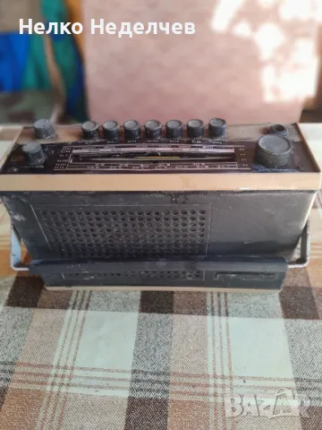 Стари радиоапарат и грамофон, снимка 4 - Антикварни и старинни предмети - 47977091