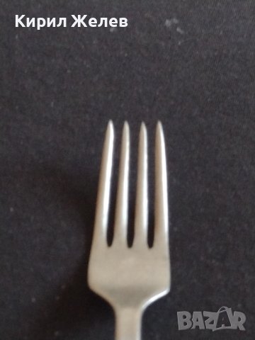 Стара вилица от соца неръждавейка перфектно състояние за КОЛЕКЦИЯ ДЕКОРАЦИЯ 26507, снимка 3 - Други ценни предмети - 43850127