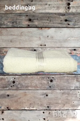 Хавлия за ръце, коса и тяло е екрю, снимка 1