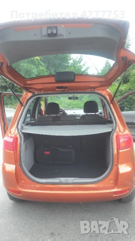 Продавам Мазда 2, категория хечбек, октомври 2003, цвят оранжев, снимка 4 - Автомобили и джипове - 50930283