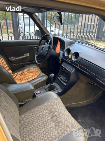 W123 240D , снимка 6 - Автомобили и джипове - 52424630