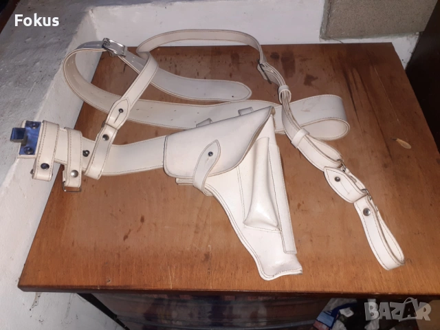 Стар СОЦ милиционерски колан с портупей и кобур, снимка 6 - Антикварни и старинни предмети - 53268669