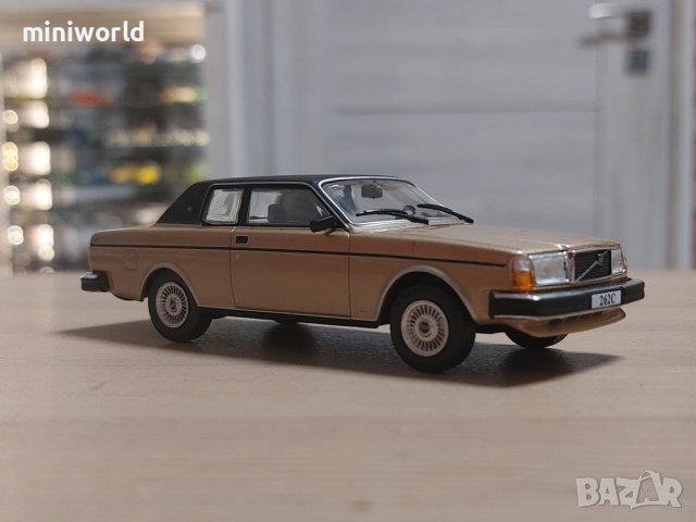Volvo 262C Bertone 1977 - мащаб 1:43 на Atlas моделът е нов в кутия, снимка 6 - Колекции - 43620936