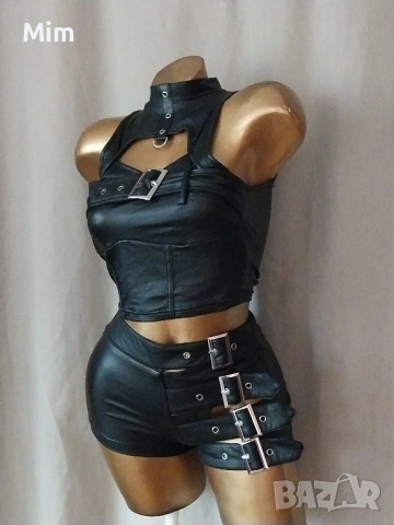 К-т S Черно бюстие и къси панталони от еко кожа , снимка 5 - Къси панталони и бермуди - 52103711