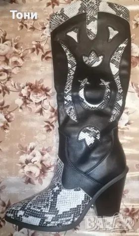 Нови Кожени Черно Бели Дамски Чизми 39 , снимка 2 - Дамски ботуши - 48842263