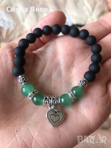 2 ръчнонаправени гривни с кристали, снимка 4 - Гривни - 37039665