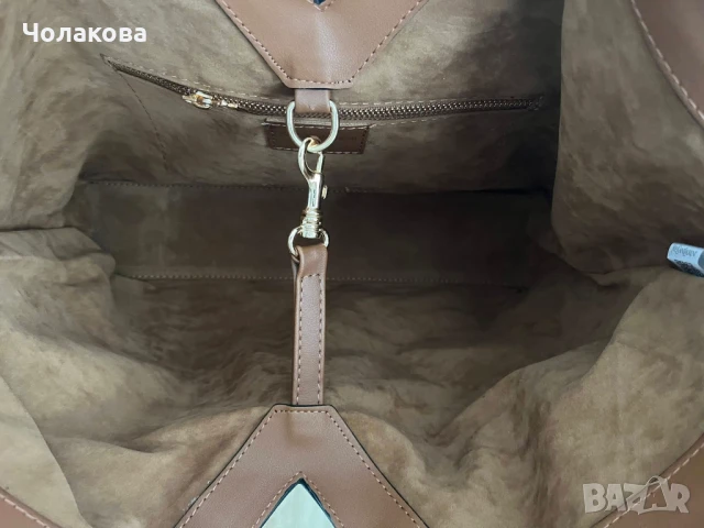 Нови кожени дамски чанти на YSL, снимка 6 - Чанти - 50694804