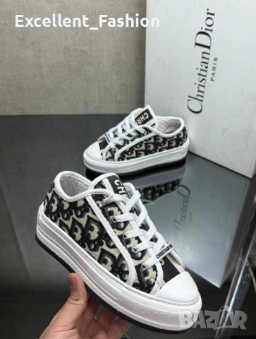 Нови обувки Dior 