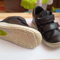 Бебешки обувки Ecco (естествена кожа, 22 размер), снимка 9 - Бебешки обувки - 43506954