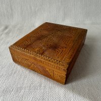 	Стара дървена кутия, дърворезба, снимка 3 - Антикварни и старинни предмети - 43409062