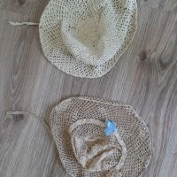 Плетени на една кука шапки, снимка 1 - Шапки, шалове и ръкавици - 28783765