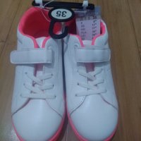 Кожени спортни обувки, снимка 1 - Детски маратонки - 38107567
