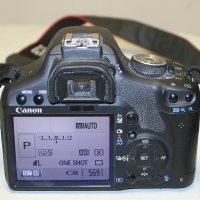 Фотоапарат Canon 500D с обектив Canon EF-S 18-55 IS II, снимка 4 - Фотоапарати - 42958465