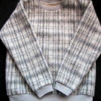 Дебел вълнен пуловер Nanushka , снимка 1 - Блузи с дълъг ръкав и пуловери - 27909956