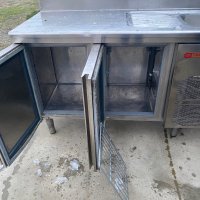 Професионална хладилна маса с мивка, снимка 6 - Обзавеждане на кухня - 43184467