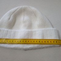 Детски зимни шапки , снимка 3 - Шапки, шалове и ръкавици - 38229382