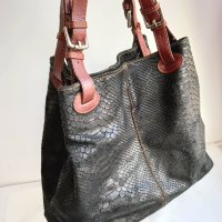 Дамска италианска чанта от естествена кожа, снимка 1 - Чанти - 43233780