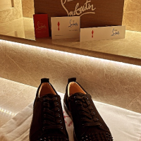 мъжки обувки Louboutin, снимка 2 - Спортно елегантни обувки - 44859685