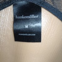Hunkemoler M- Перфектни бикини от  фин сатен с флорални мотиви и черна дантела , снимка 6 - Бельо - 39141372