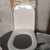 Тоалетна дъска Wolto междуболтово 17 см, снимка 1 - Други - 36630701