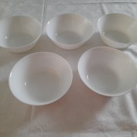 Бели чинии и купички комплект, снимка 4 - Чинии - 43940158