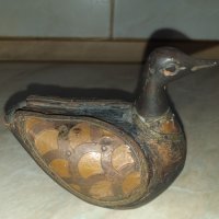 Уникална дървена патица патка с месингов обков, снимка 2 - Антикварни и старинни предмети - 43414221