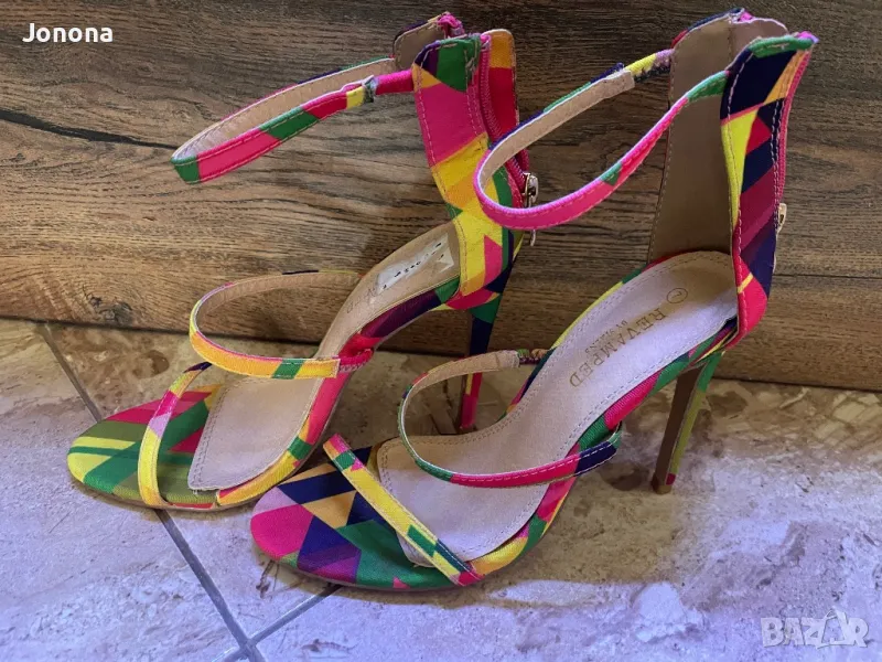 Шарени сандали, снимка 1