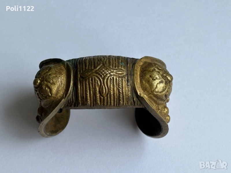 Възрожденска гривна рогатка, снимка 1