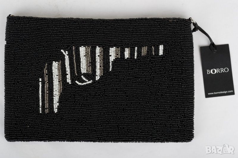 Дамска чанта тип плик в черно, бяло и сребристо Револвер марка Borro , снимка 1