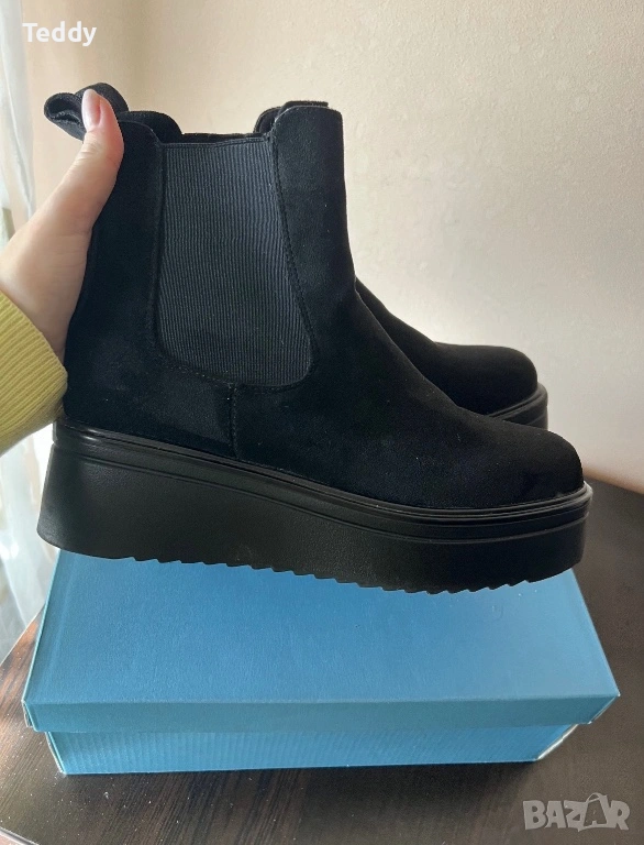 Продавам боти,велур, снимка 1