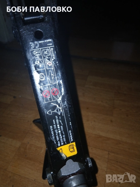 Крик тип жаба волво v40 s60 s40 оем, снимка 1