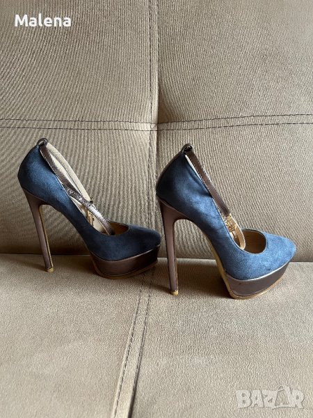 Дамски обувки модел на Casadei! , снимка 1