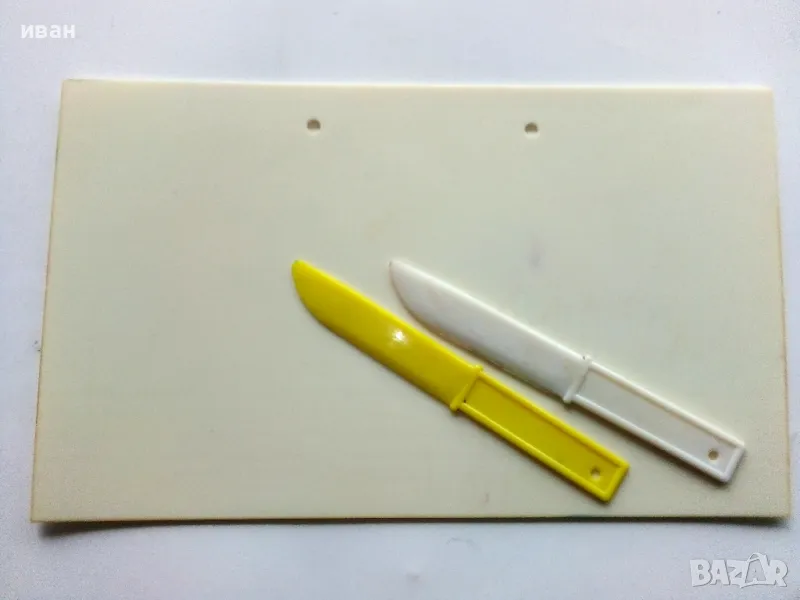 Стара дъска и ножчета за пластелин, снимка 1