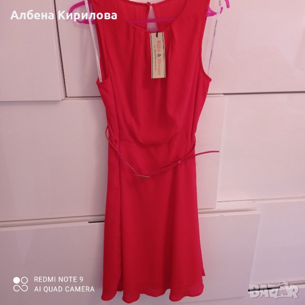 Червена рокля на Dorothy Perkins, 40 EU размер, снимка 1