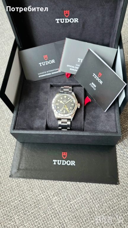Tudor Black Bay Pro GMT - Отлично състояние, гаранция до 08.2027, снимка 1
